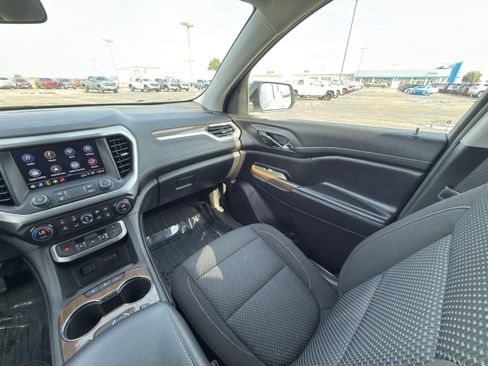 Used 2023 GMC Acadia SLE w/ Driver Convenience Package AWD/4WD image 34