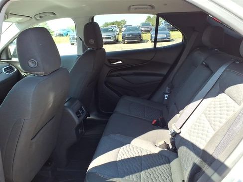 Certified 2021 Chevrolet Equinox LT image 9