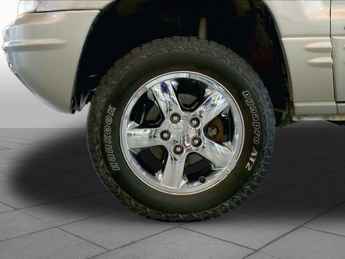 Used 2003 Jeep Grand Cherokee Limited RWD image 10
