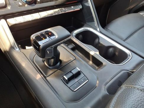Used 2024 GMC Sierra 1500 Denali w/ Denali Reserve Package AWD/4WD image 16