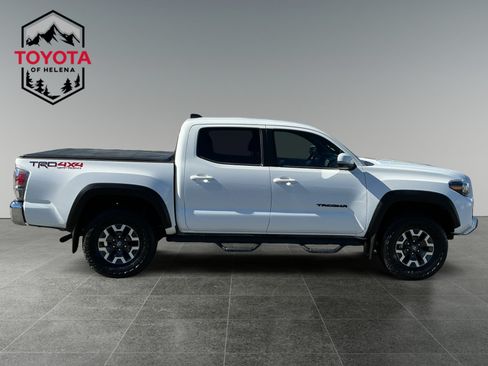 Certified 2023 Toyota Tacoma TRD Off-Road AWD/4WD image 6