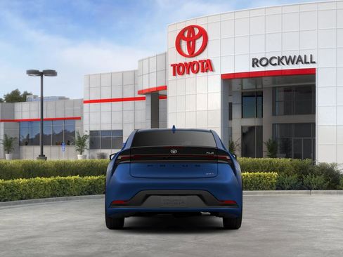 New 2026 Toyota Prius XLE image 28