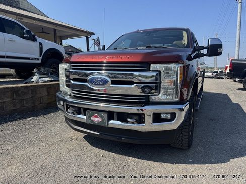 Used 2017 Ford F250 Lariat w/ Lariat Ultimate Package AWD/4WD image 3