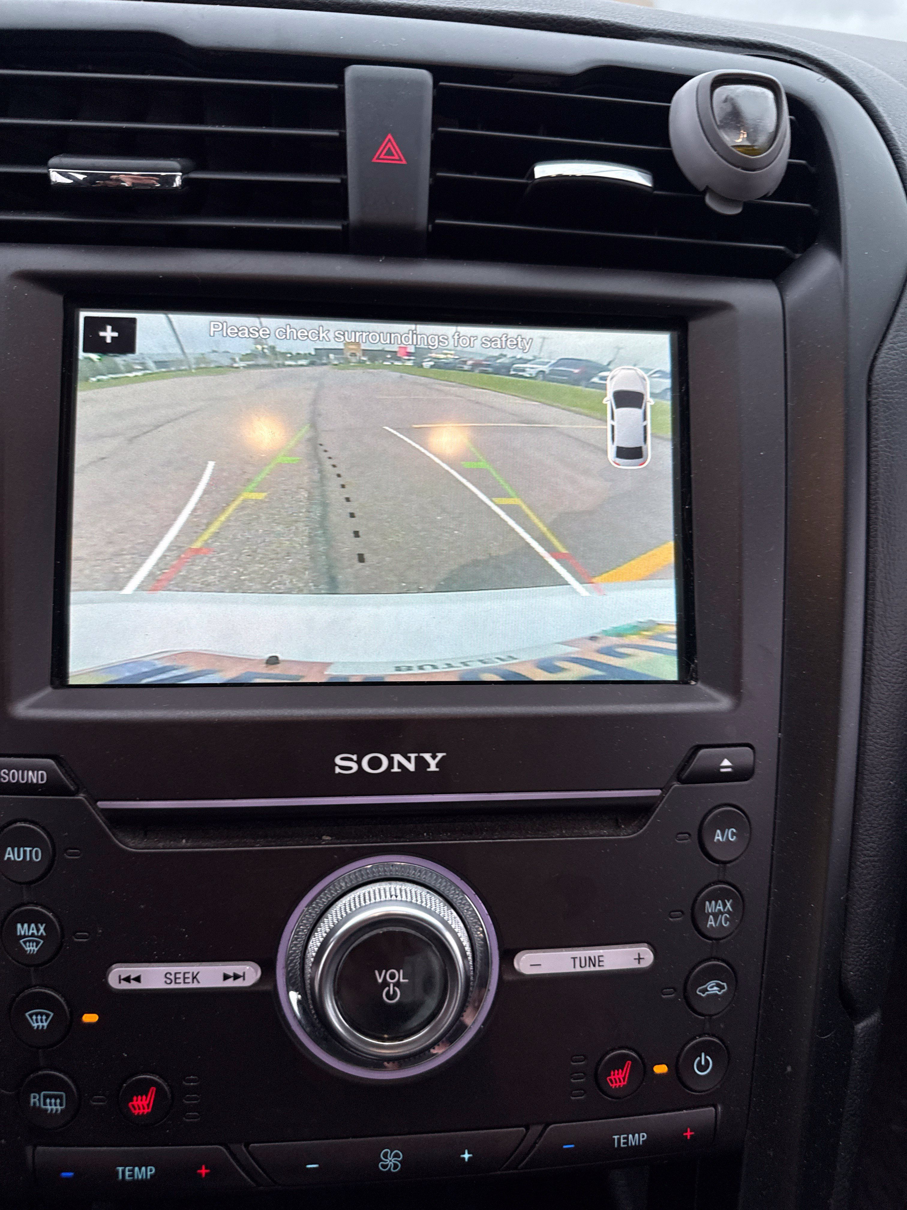 Used 2017 Ford Fusion Titanium FWD image 4