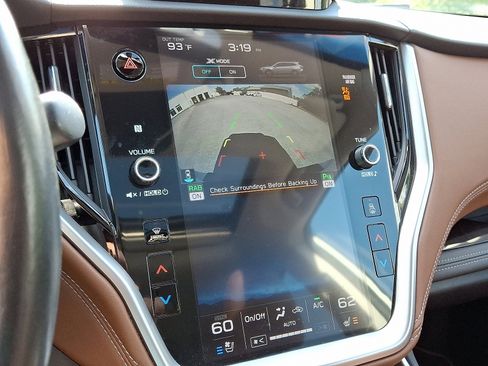 Used 2021 Subaru Outback Touring w/ Popular Package #2 image 20