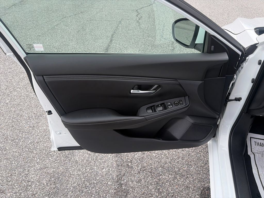 Used 2023 Nissan Sentra SV FWD image 11