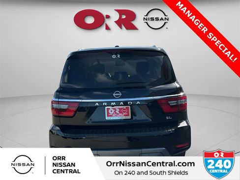 Used 2024 Nissan Armada SL w/ Captain's Chairs Package image 6
