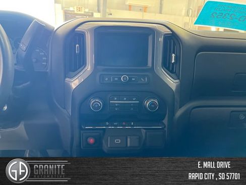 Used 2020 Chevrolet Silverado 1500 Custom Trail Boss w/ Custom Convenience Package AWD/4WD image 14