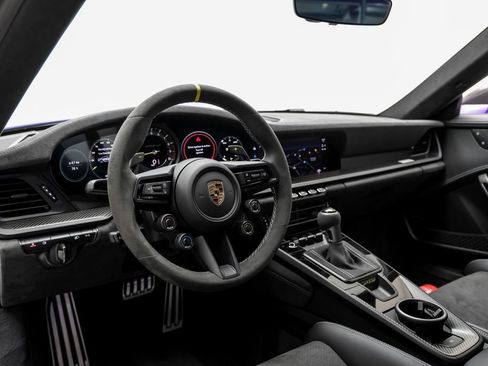 Used 2025 Porsche 911 GT3 RS RWD image 9