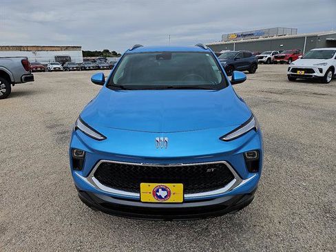 Used 2026 Buick Encore GX Sport Touring w/ Comfort Package image 8