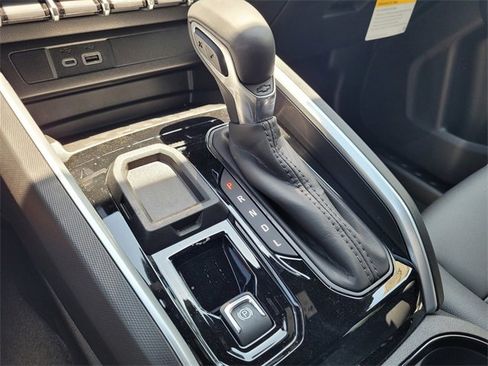 New 2025 Chevrolet Colorado LT w/ LT Convenience Package image 10