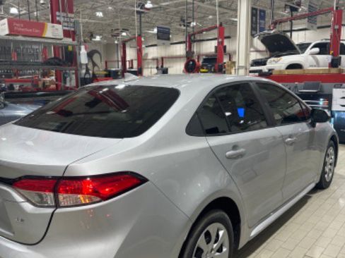 Used 2024 Toyota Corolla LE image 40