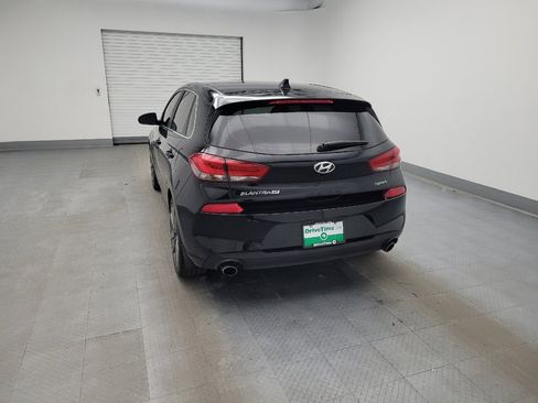 Used 2018 Hyundai Elantra GT Sport image 6