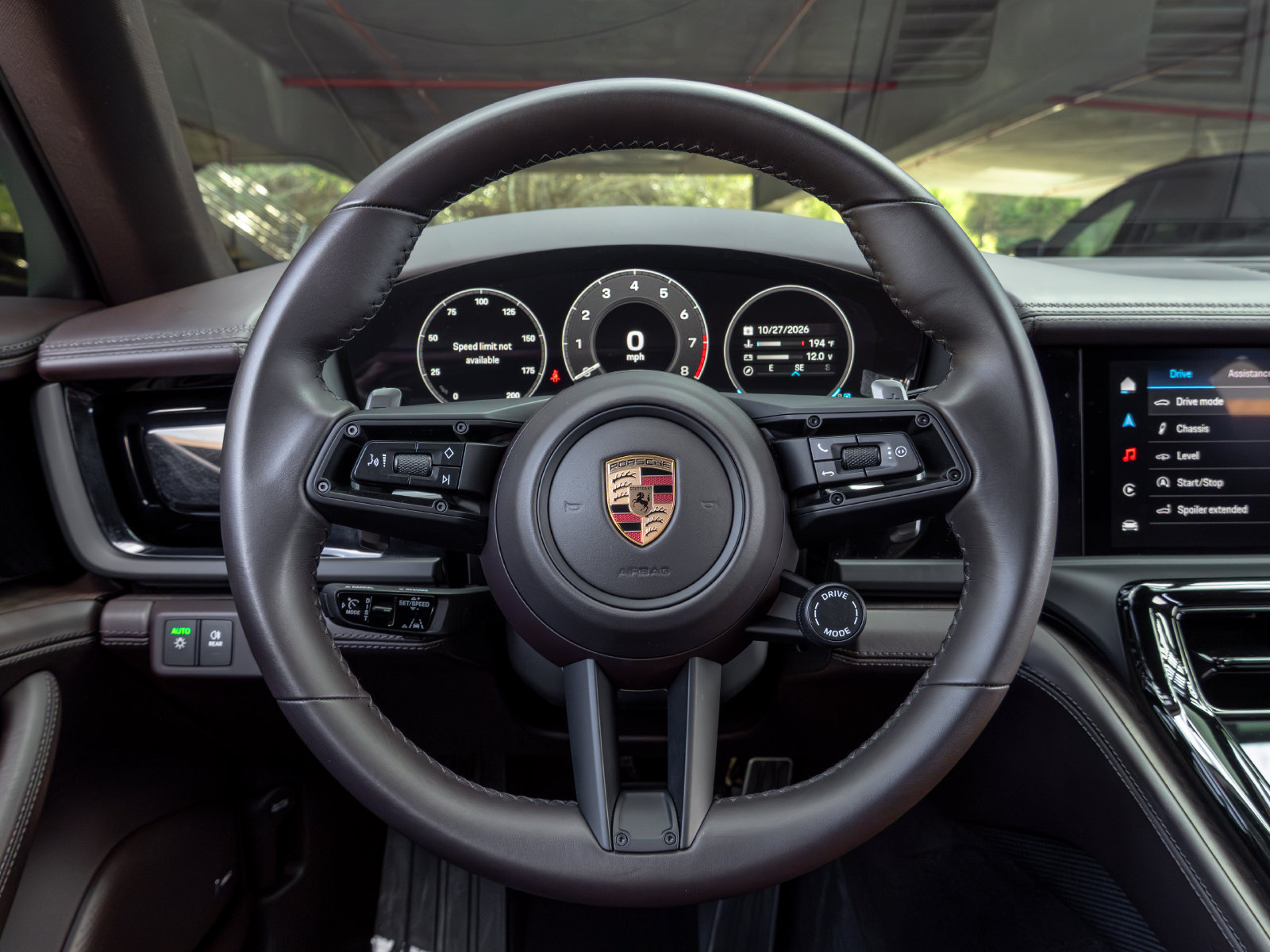Certified 2024 Porsche Panamera image 29