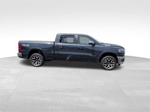 Used 2025 RAM 1500 Laramie w/ Off Road Group AWD/4WD image 5