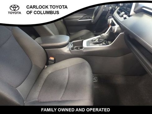 Used 2025 Toyota RAV4 LE AWD/4WD image 20