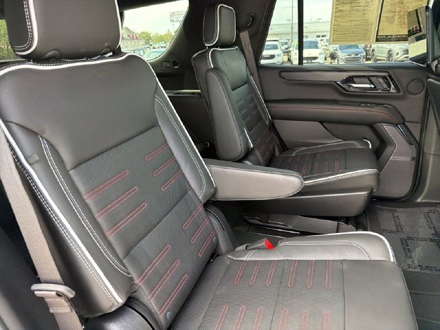 Used 2026 GMC Yukon AT4 Ultimate AWD/4WD image 27