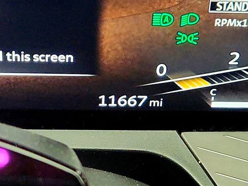 Used 2025 INFINITI QX80 Autograph image 16