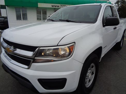 Used 2018 Chevrolet Colorado W/T w/ WT Convenience Package image 14