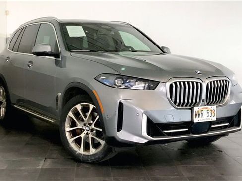 Used 2024 BMW X5 xDrive40i AWD/4WD image 2