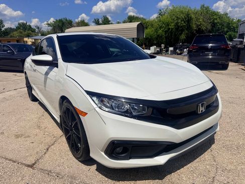 Used 2019 Honda Civic Sport image 4