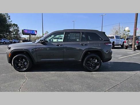 New 2026 Jeep Grand Cherokee Limited w/ Limited Altitude Package image 25
