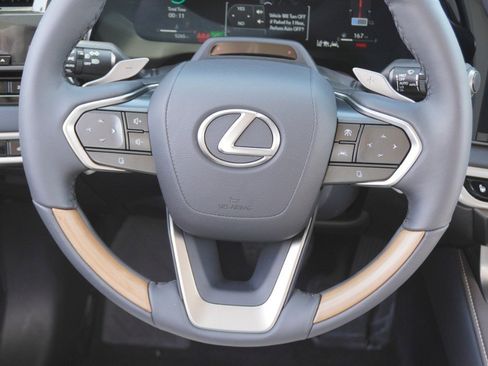 Certified 2026 Lexus RX 350 w/ Convenience Package AWD/4WD image 31