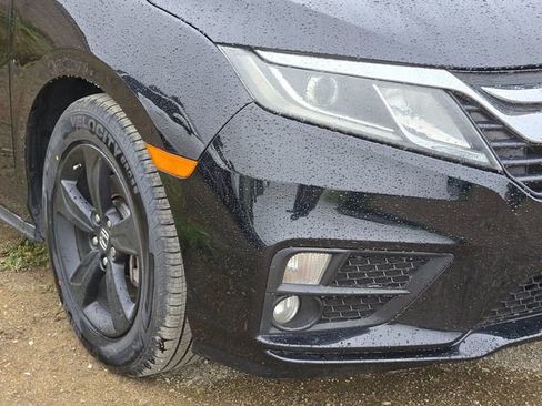 Used 2019 Honda Odyssey EX image 4