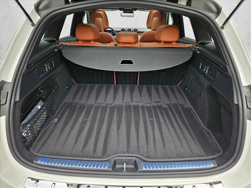 Certified 2025 Mercedes-Benz GLC 300 image 7