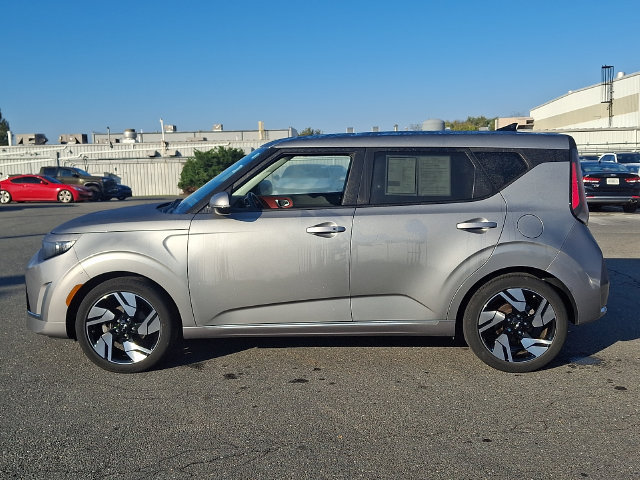 Used 2025 Kia Soul GT-Line FWD image 7