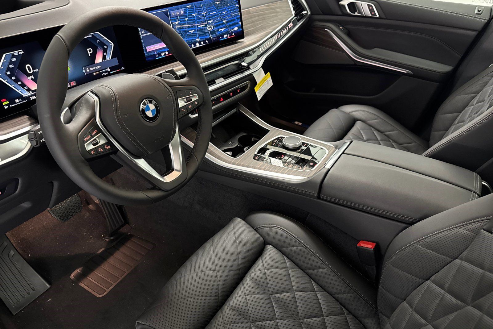 Used 2026 BMW X5 xDrive40i w/ Climate Comfort Package AWD/4WD image 4