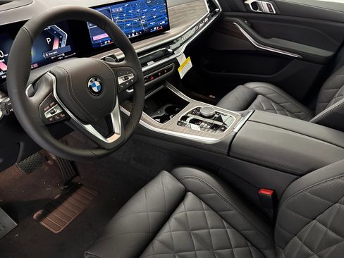 Used 2026 BMW X5 xDrive40i w/ Climate Comfort Package AWD/4WD image 4