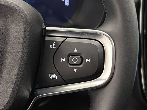 Used 2023 Volvo C40 P8 Recharge Ultimate w/ Protection Package Premier image 26