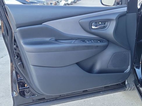 Used 2021 Nissan Murano S image 27