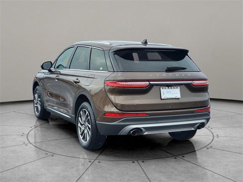 Certified 2022 Lincoln Corsair AWD w/ Equipment Group 101A image 10