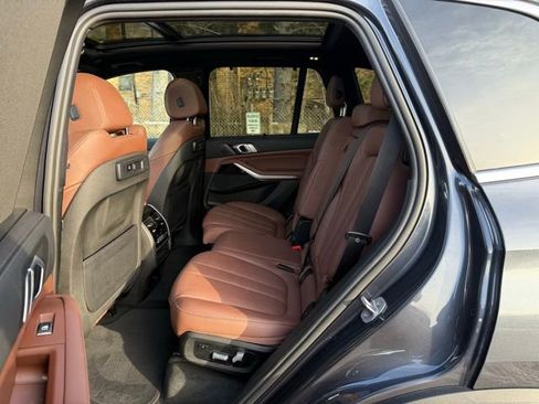 Used 2020 BMW X5 xDrive40i w/ Convenience Package image 29