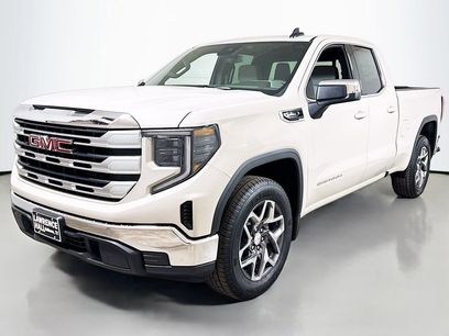 New 2026 GMC Sierra 1500 SLE w/ Preferred Package