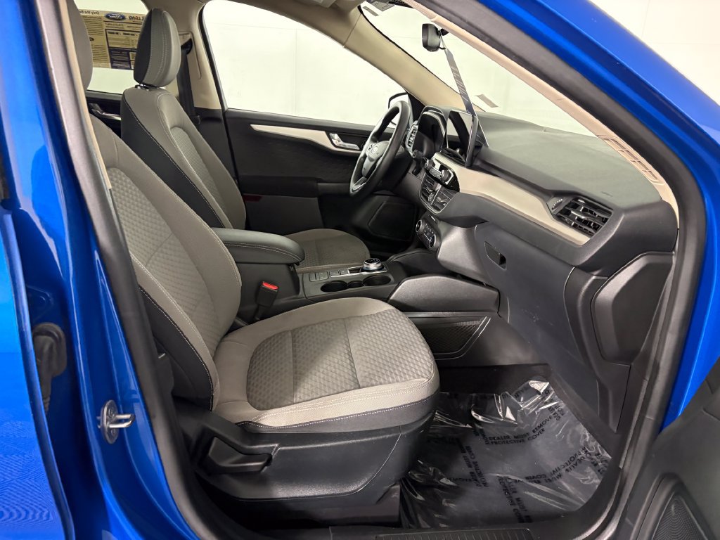 Certified 2020 Ford Escape SE AWD/4WD image 34