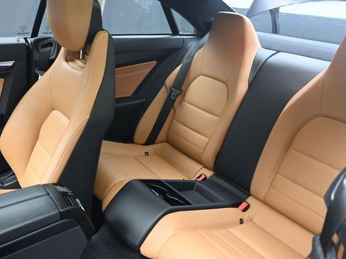 Used 2016 Mercedes-Benz E 400 Coupe image 21
