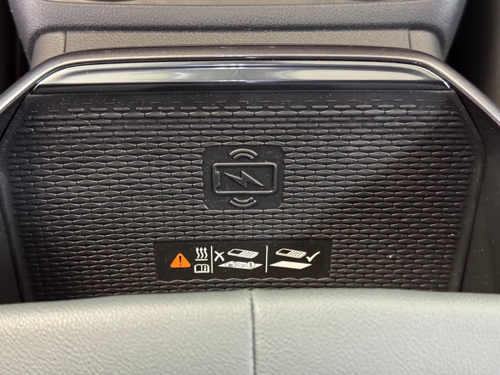 New 2026 GMC Terrain AT4 w/ LPO, Floor Liner Package AWD/4WD image 35