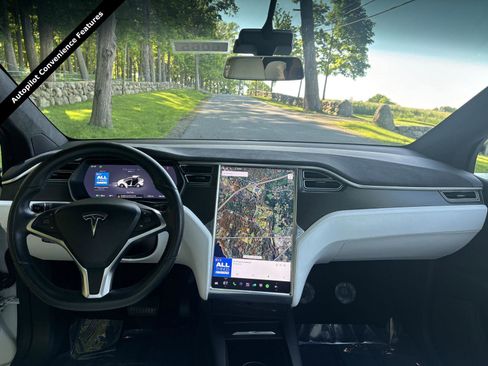 Used 2016 Tesla Model X 90D AWD/4WD image 5