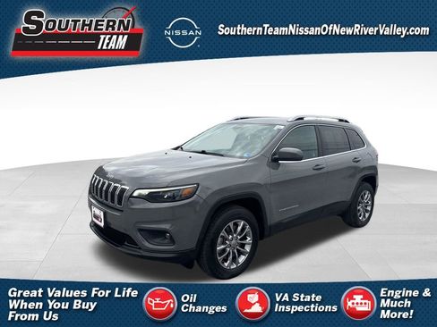 Used 2020 Jeep Cherokee Latitude Plus w/ Cold Weather Group image 1