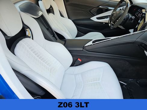 Used 2024 Chevrolet Corvette Z06 w/ Stealth Interior Trim Package RWD image 15