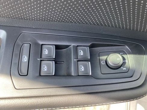 New 2026 Volkswagen Atlas Cross Sport SEL Premium R-Line image 26