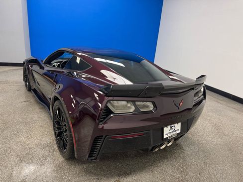 Used 2017 Chevrolet Corvette Z06 w/ Z07 Performance Package image 39