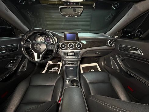 Used 2014 Mercedes-Benz CLA 250 image 16