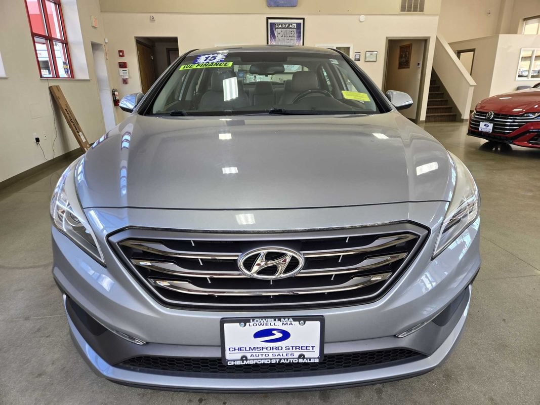 Used 2015 Hyundai Sonata Sport w/ Option Group 03 FWD image 3