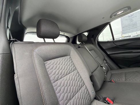 Used 2021 Chevrolet Equinox LT image 47