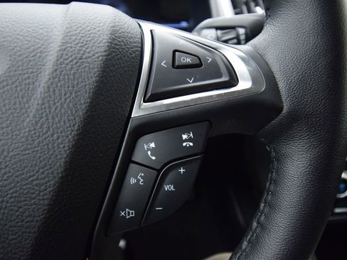 Used 2022 Ford Edge SEL w/ Convenience Package AWD/4WD image 36