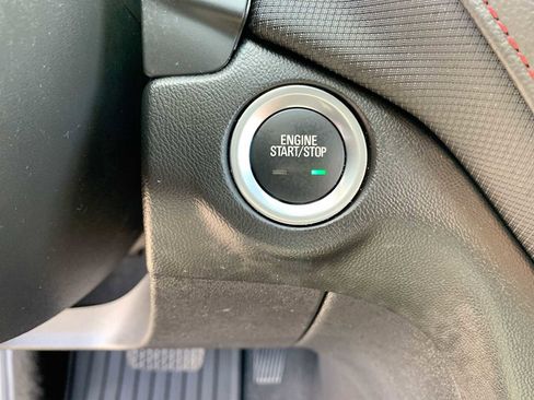 Certified 2023 Chevrolet Equinox RS image 16